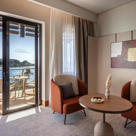 Monte Mulini Adults Exclusive By Maistra Collection