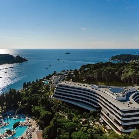 Monte Mulini Adults Exclusive By Maistra Collection