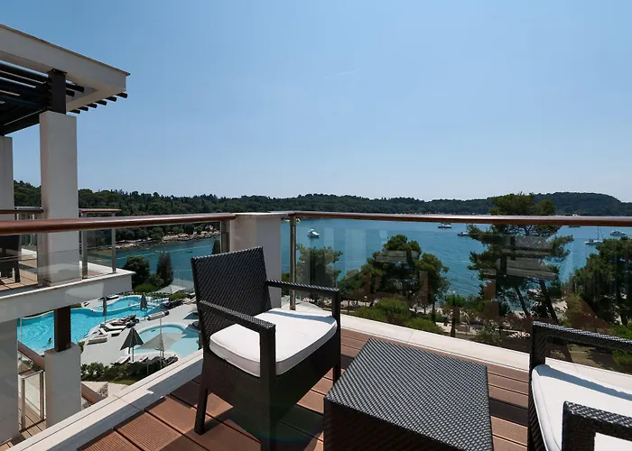 ホテル Monte Mulini Adults Exclusive By Maistra Collection 5*