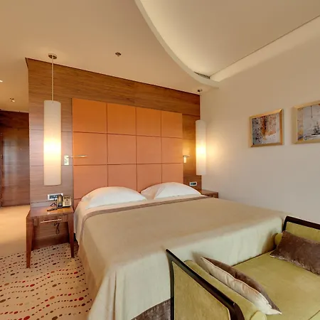 Monte Mulini Adults Exclusive By Maistra Collection Rovigno