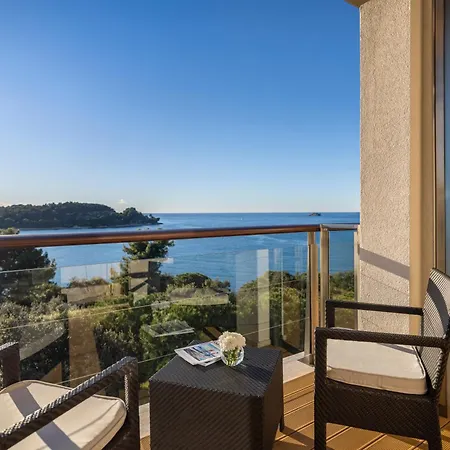 Monte Mulini Adults Exclusive By Maistra Collection